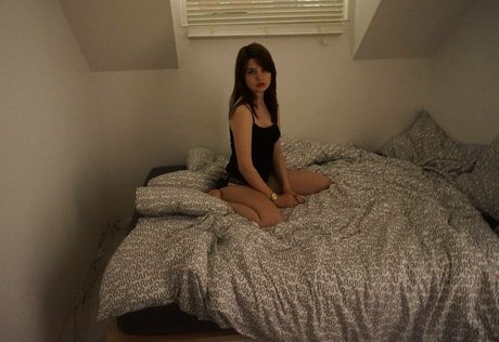 Fiiiflee model nude galleries