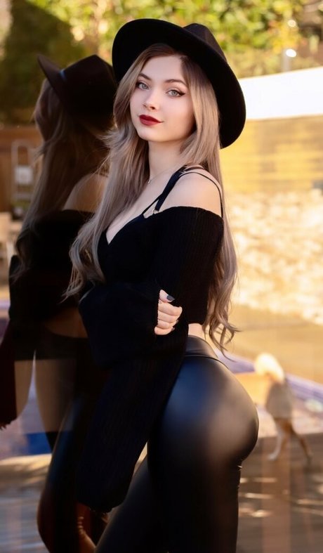 Monica Jimenez nice model picture