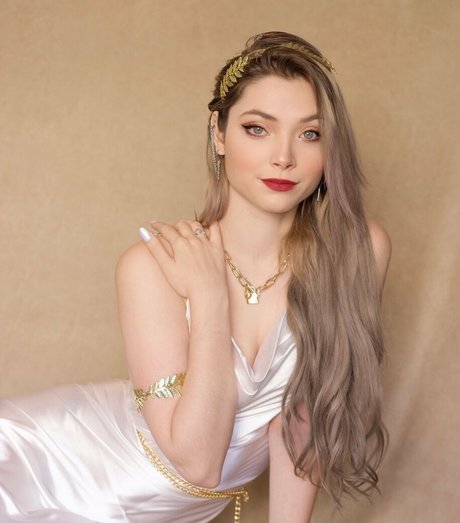 Monica Jimenez star exclusive pic