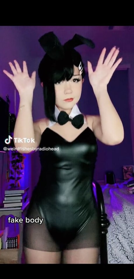 Weirdfishesbyradiohead model sexy images