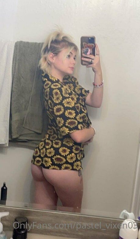 fart onlyfans exclusive images