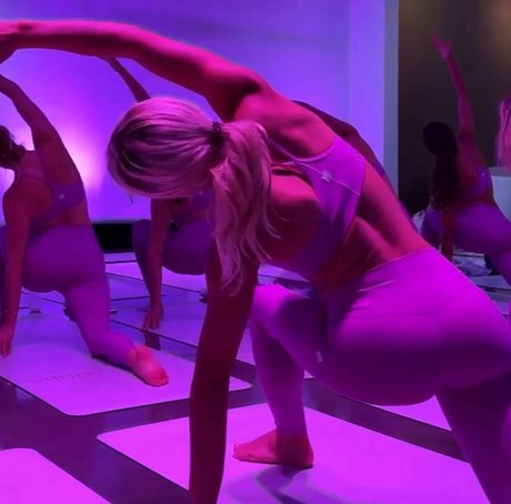 princess asian onlyfans pornos archive