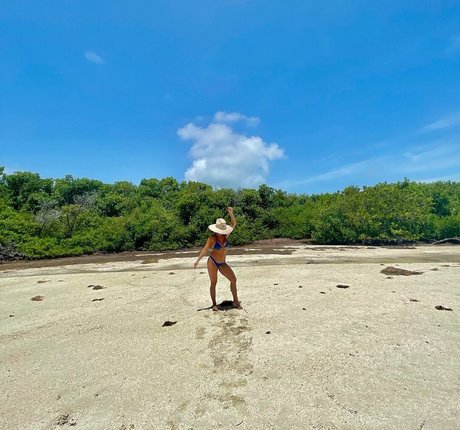 Sam Ortego beautiful actress pics