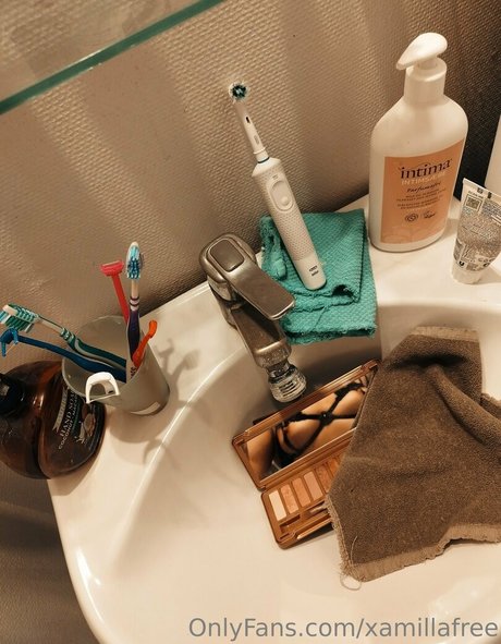 xamillafree best star pics