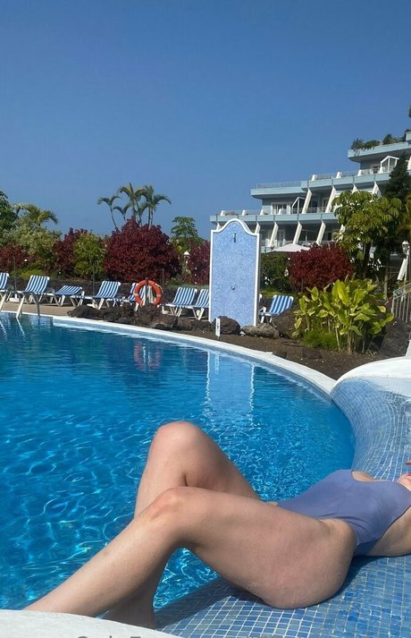 lillieblushfree model pretty image