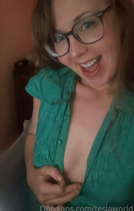 teslaworld high quality pornstar picture