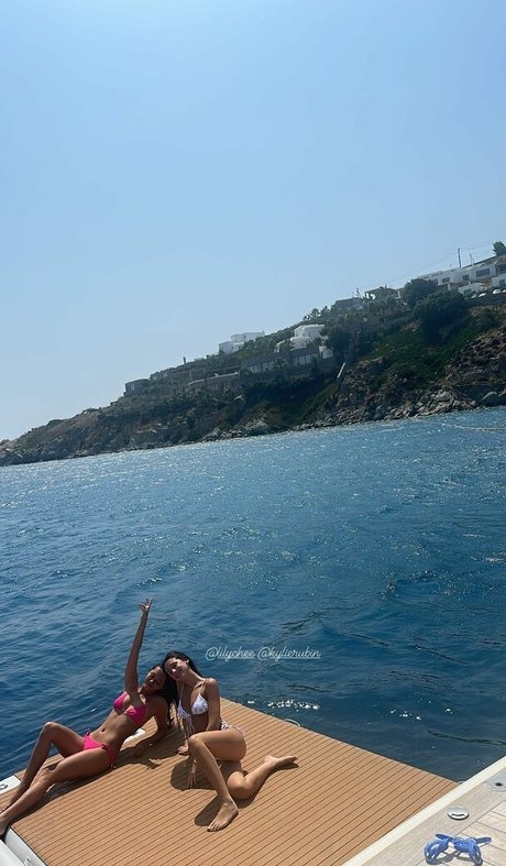 blonde muscle onlyfans naked photos