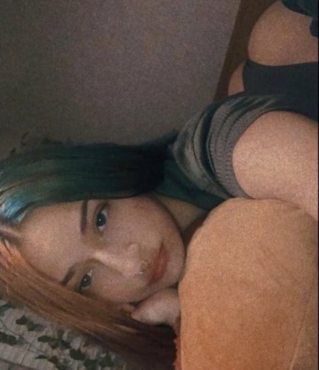 twxoxo42 naked actress archive