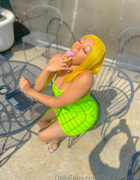 bodyonrose sex actress galleries