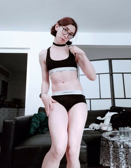 Jenissen Jenny adult actress photos