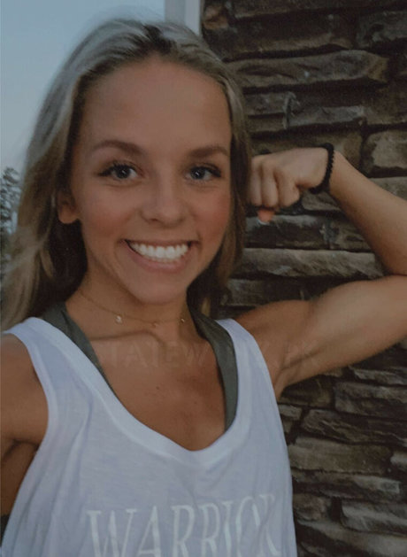 Allie Ross pornstar naked galleries