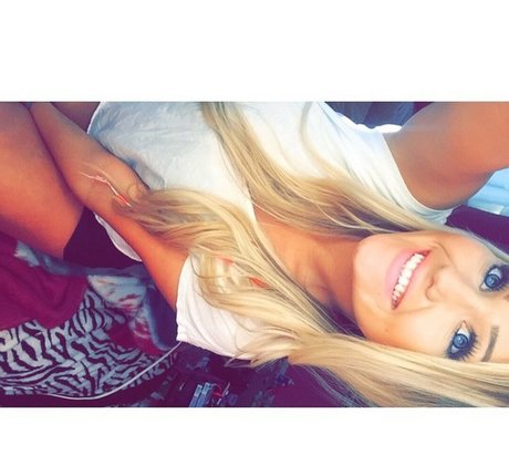 Amber BeIarski sex star images