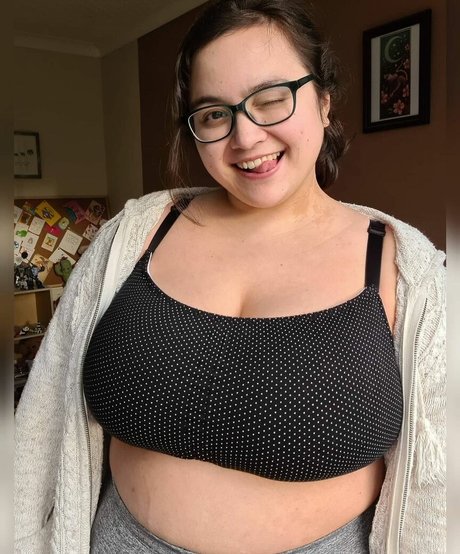 janineaam porn actress img