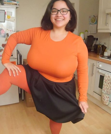 janineaam hot star gallery