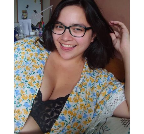 sexy teen onlyfans beautiful naked pictures