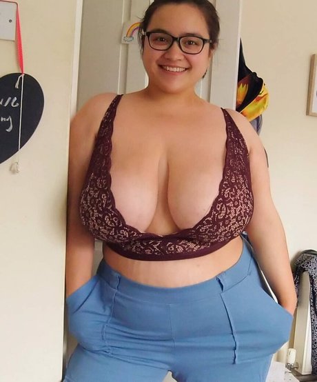 janineaam Photo Gallery