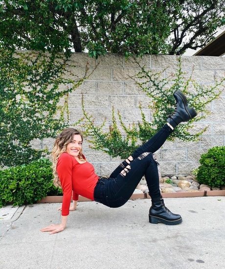 hairy legs onlyfans art xxx img