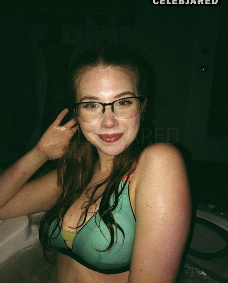 Julianna Leopold model exclusive archive