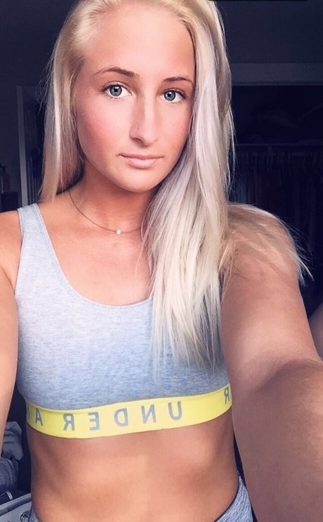 Sarah Shubert pornstar xxx archive