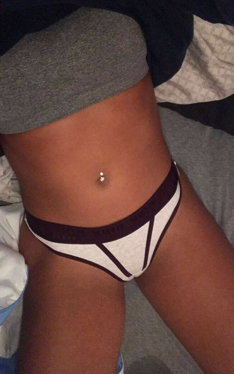 Sarah Shubert star nude images