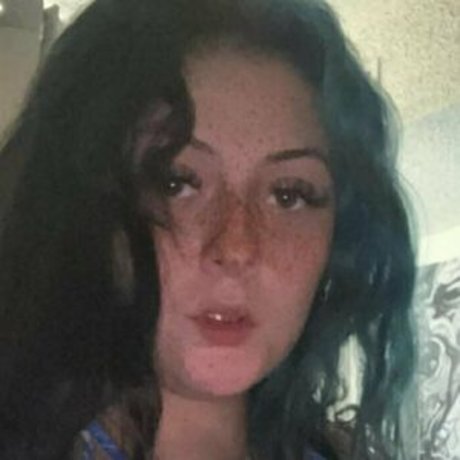 princessmaddiie hot actress photos