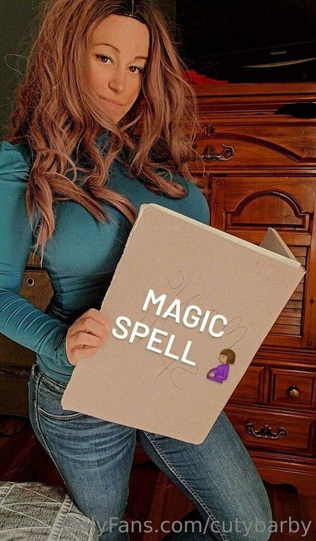 cutybarby nude model photos