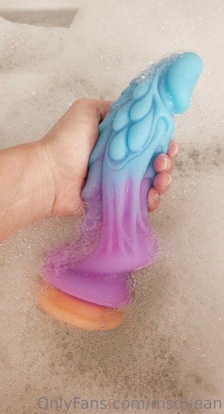 msquean beautiful actress pictures