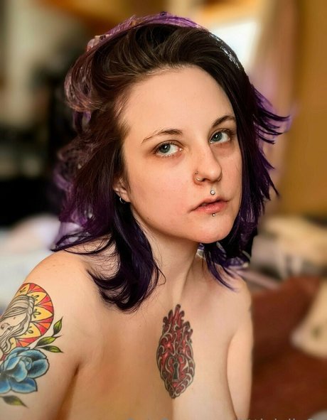 littlelolly89 exclusive model picture