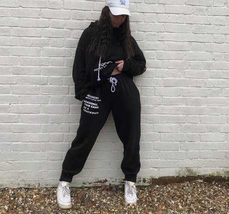 body onlyfans naked pictures