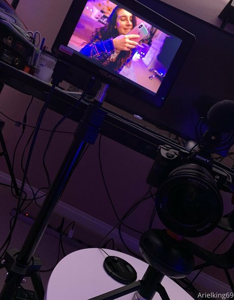 arielking69 star naked pictures