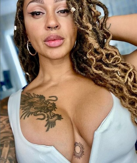 kristinmaried nudes actress pics