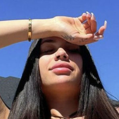 TuFavorita star nude pics