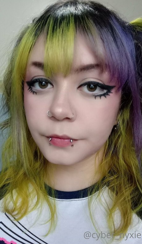 cyber nyxie star pretty photos
