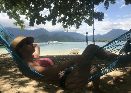 isiscristine pornstar exclusive gallery