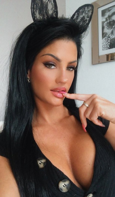 shemale fucks girl onlyfans beautiful naked img