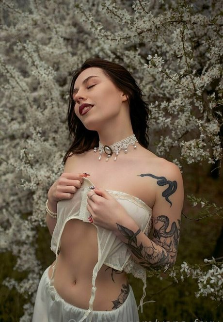 yanafoxy free high quality actress photo