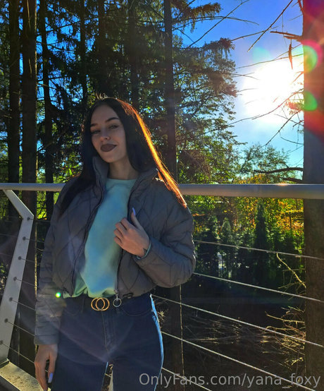 yanafoxy free exclusive pornstar picture