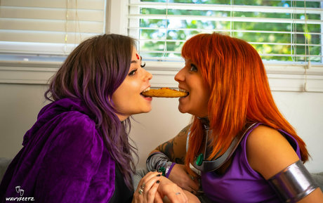 sweetpeacheslane free actress gallery