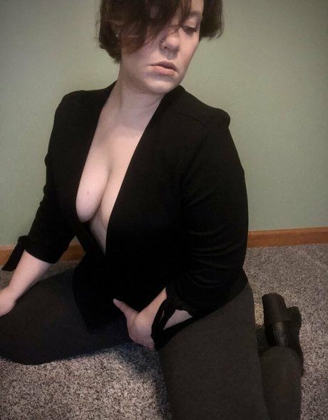 jennikatfree model perfect picture