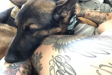 Chloie Jonsson star high quality pics