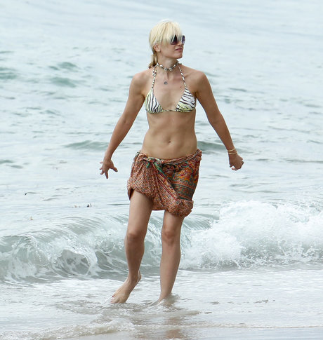 Gwen Stefani pornstar erotic image