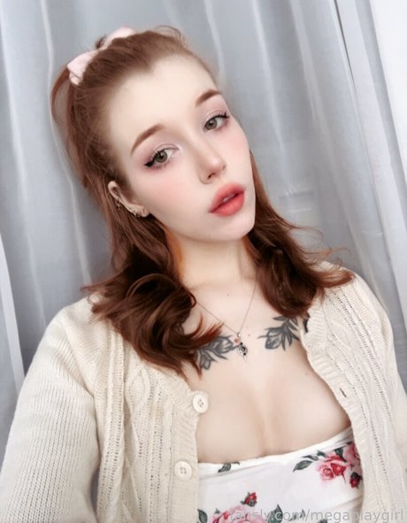 pregnant threesome onlyfans sexy picture