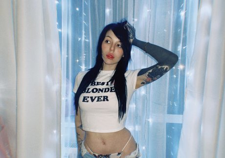 Megaplaygirl beautiful model images