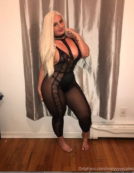 big tits mom onlyfans free images