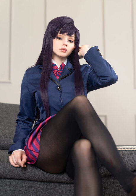 Shadory Cos nude actress img