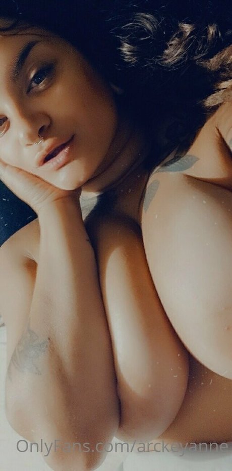 arckeyanne Profile Photo