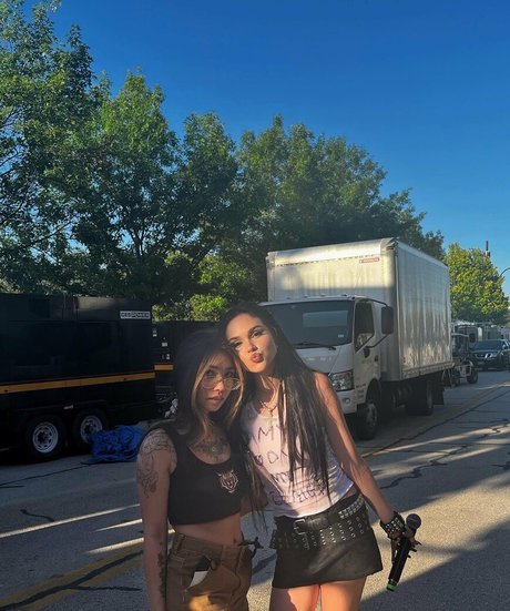 Mikah Tia star hot photo