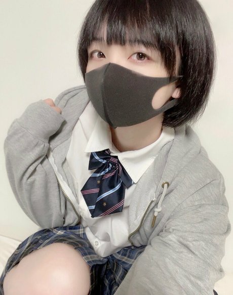 chicoq_ pornographic model photo