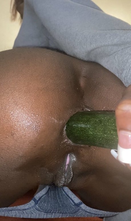 Mslyly222 pornstar pretty pictures