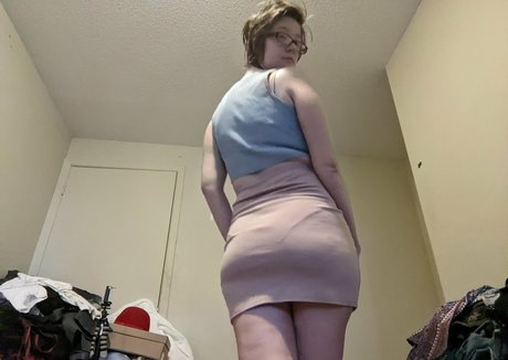 blonde babe onlyfans hot sexy archive